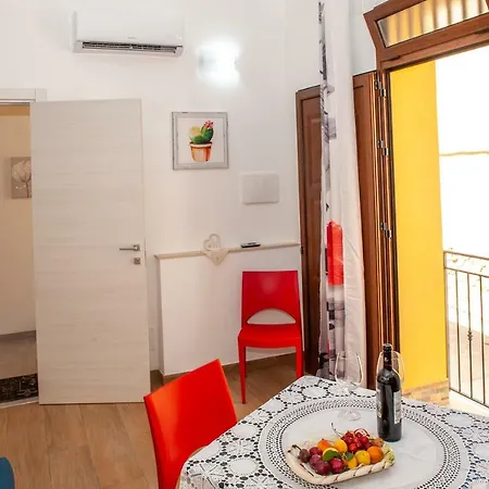 Da Ida E Gianni カステッランマーレ・デル・ゴルフォ